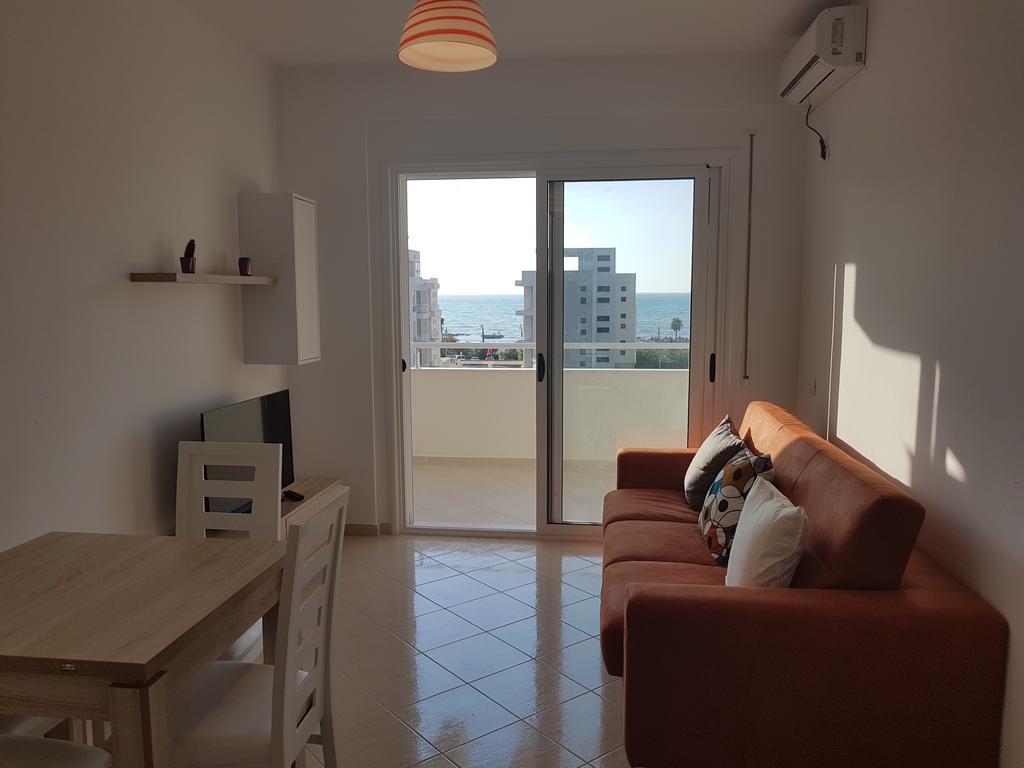 Flori Beach Apartment Radhimë מראה חיצוני תמונה
