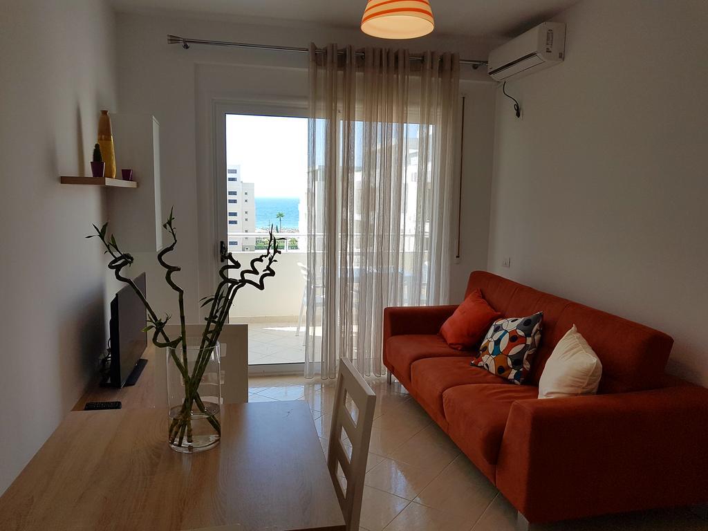 Flori Beach Apartment Radhimë מראה חיצוני תמונה